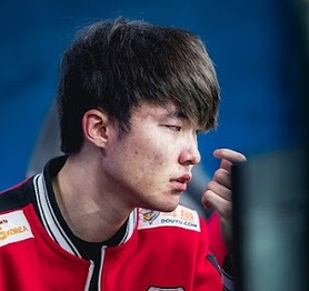 Huni tiết lộ "Faker có cái tôi quá lớn nên không ban Malzahar của Crown", dẫn đến thất bại của SKT năm 2017