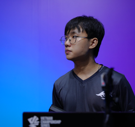 Nửa đêm, Team Secret có động thái khiến cộng đồng VCS bất an