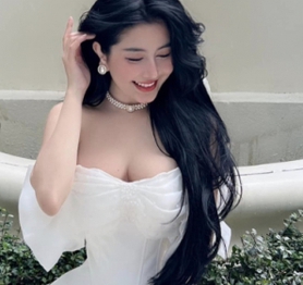 Đăng ảnh với công thức cũ, gái xinh vô tình khẳng định bản thân chưa bao giờ hết hot