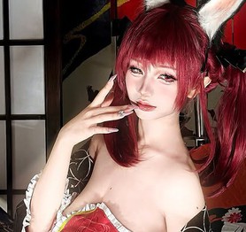Lại xuất hiện một màn cosplay nóng bỏng ngày đầu năm, nhẹ nhàng và tình cảm khiến làng game quốc tế rạo rực