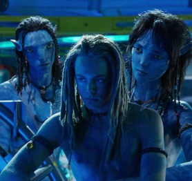 Nằm mơ cũng không tin có cặp đôi lệch nhau 55 tuổi, xem đến cảnh hôn mà ai nấy đau đầu nhức óc