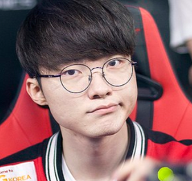 T1 đại thắng nhưng Faker "báo hại" hai người đàn em