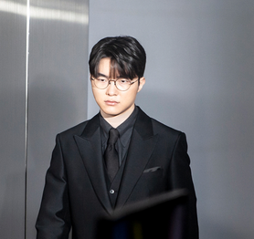 LCK quyết tâm "vắt" các tuyển thủ tới cùng nhưng Faker khiến nhiều fan ái ngại