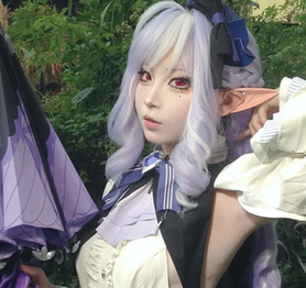 Nữ coser xinh đẹp hết mình vì đam mê khiến anh em không khỏi xót xa