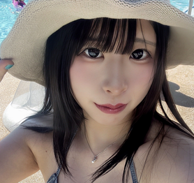 Nữ coser bỗng nhiên nổi tiếng, hút hơn 2 triệu view chỉ sau 1 đêm nhờ pha "pose hình có một không hai"
