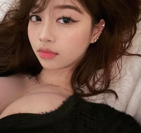 Bất chấp để "sống ảo", gái xinh hơn 1,4 triệu theo dõi có hành động cực nguy hiểm, nhận "bão report"