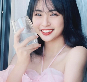 "Nữ thần" Esports đình đám tái xuất, sức hút bùng nổ sau một năm vắng bóng các giải đấu