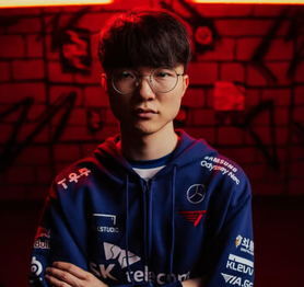 Tiếp tục có một tuyển thủ phải "trả giá đắt" vì phá game của Faker