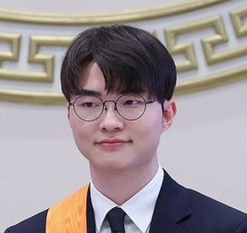 Nhận danh hiệu cao quý nhất cho VĐV, Faker thực sự sánh ngang 2 "quốc bảo" xứ Hàn