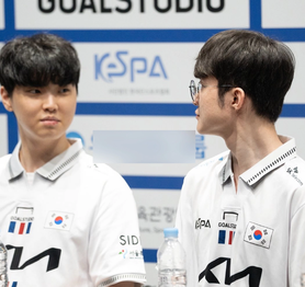 Công bố HLV cho đội LMHT ASIAD của Hàn, cộng đồng LCK xôn xao