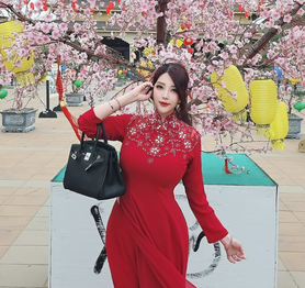 Nữ cosplayer người Việt tung ảnh đón tết, kín đáo nhưng đầy gợi cảm