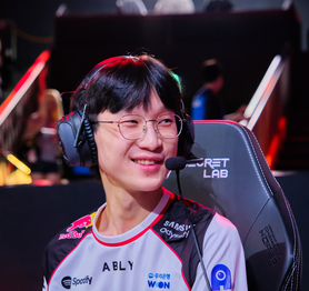 Cộng đồng LMHT xôn xao trước thông tin "CKTG tier 2" của Riot