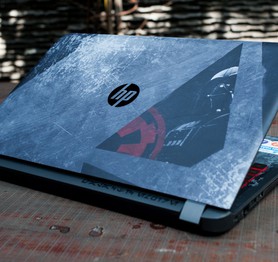 Đánh giá laptop dành riêng cho fan cuồng StarWars tại Việt Nam