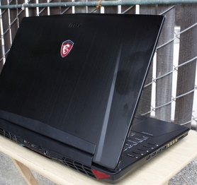 Đánh giá laptop chơi game MSI GT72VR 6RE Dominator Pro Tobii