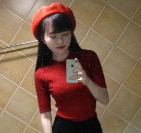 Xôn xao nữ sinh cấp 1 sở hữu vòng 1 như... người lớn