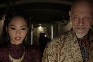 Lạ đời bộ phim được làm ra để khán giả... không bao giờ xem được, lịch chiếu còn dời đến hơn 100 năm sau