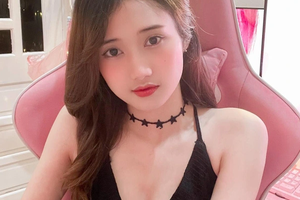 Nữ streamer Liên Quân xinh đẹp, được fan nam donate "khủng"