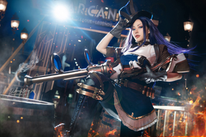 Cosplay Caitlyn cực ngầu nhưng nữ cosplayer khiến cộng đồng xôn xao vì "quá kín đáo"