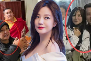 Triệu Vy giờ khổ đến vậy sao: Ăn quán vỉa hè, mặt mũi sưng húp