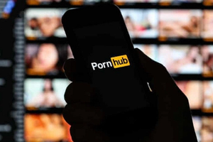 Web phim khiêu dâm lớn nhất thế giới bị hacker tống tiền, dọa công khai danh tính người xem