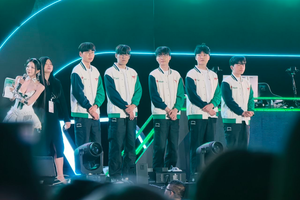 Khán giả "xót" cho một tuyển thủ T1 tại sự kiện fanmeeting