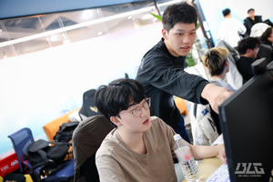 Cựu HLV RNG bất ngờ phát biểu tiêu cực về Viper sau loạt trận ra mắt LPL