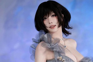 Coser “tier S” Trung Quốc tổ chức sinh nhật như đại minh tinh: Đón khách từ sáng nhưng ký tặng đến tận 12h đêm