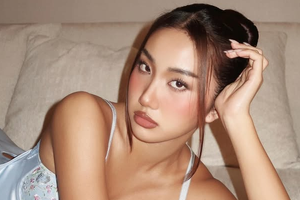 Không thể “nóng” hơn với màn đón Giáng Sinh của Huyền 2k4, fan chỉ biết thốt lên 2 từ “cuốn hút”