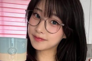 Hot girl trong game hẹn hò khoe dáng bốc lửa khiến nhiều fan sốt ruột đợi ngày ra mắt