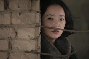 Phim 18+ Hàn Quốc khiến cả thế giới “ngộp thở”: Vừa choáng váng, vừa rùng mình không thể rời mắt