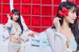 Diện bikini táo bạo khiến cộng đồng mạng bùng nổ, hot girl hứa hẹn về "bộ ảnh mới", còn nóng bỏng hơn