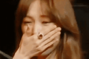 Lụy nặng mỹ nhân mặt hiền nhưng body hệ "chiến": Vòng 1 đẹp nhất showbiz, đố ai nhìn mà không mê