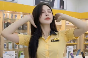 Cô nhân viên nhảy quá "cuốn", xinh đẹp đến mức người xem hoài nghi là… AI