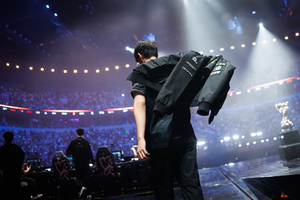 Oner đặt mục tiêu không tưởng vì Faker