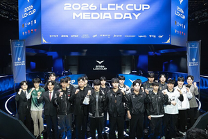 Dàn HLV danh tiếng LCK cũng tranh cãi về thể thức coach-voice của LMHT