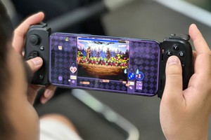 "Cha đẻ" Vampire Survivors mang siêu phẩm mới lên di động! Trải nghiệm nhanh trên iPhone để xem mượt như thế nào
