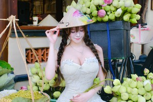Đón thu ở Sài Gòn, hot girl xinh đẹp khéo léo có ngay một bộ ảnh "để đời"