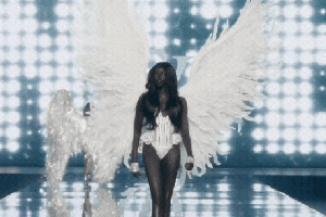 Cả thế giới đang choáng ngợp trước thiên thần Victoria's Secret này: "Viên ngọc đen" đẹp như AI lập trình, đổi đời ngoạn mục nhờ 1 bức ảnh
