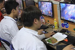 Từ "vua quán net" đến kẻ đứng ngoài cuộc chơi: Nỗi lòng của thế hệ game thủ bị thời gian bỏ lại