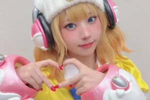 Thu nhập 16 tỷ/năm của "thánh nữ" Enako gây tranh cãi, nữ coser lên tiếng phản pháo