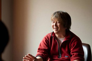 "Lão đại" otaku chi hơn 30 triệu Yên "đu" Idol, bán nhà, trốn viện khi đang đột quỵ chỉ để đi xem concert