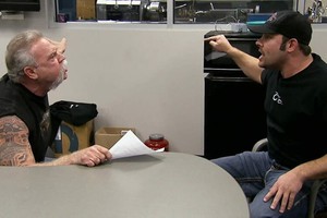 Con trai tự ý cầm 1 triệu đi mua thẻ game nạp "bay" một nửa, mẹ đến đòi trả lại thì nhận câu trả lời "xanh rờn" từ nhân viên