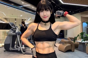 Sẽ thế nào nếu gymer trở thành coser? hot girl này chính là câu trả lời rõ ràng nhất