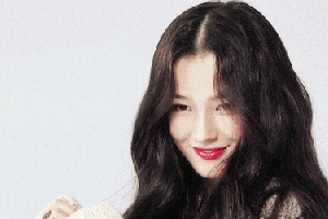 "Cô gái đẹp nhất hành tinh" từng là hot girl phố đi bộ Hà Nội: 9 năm đã trôi qua, hiện tại ra sao?