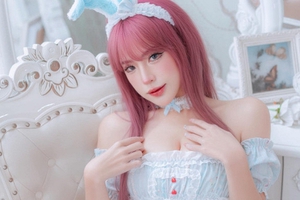 Chán nấu ăn, UNa To Uyen cosplay thành cô thỏ xinh đẹp "hớp hồn" anh em game thủ
