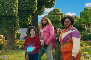 Minecraft được "rót vốn" gần 2000 tỷ, chuẩn bị mở riêng một công viên giải trí ngoài đời thực?