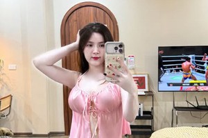 Fan girl MU khoe dáng táo bạo, đăng một bức ảnh duy nhất cũng khiến người xem phải thốt lên hai từ "dân chơi"