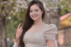 Đón sinh nhật tuổi 23, nữ MC "hớp hồn" người xem với nhan sắc trong trẻo, dịu dàng