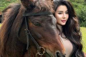 Rời yên ngựa để "xuống nước", hot girl làng kỵ sĩ gây bão với màn biến hình