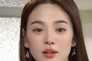 Tuổi 20 của Song Hye Kyo chưa phải là xinh đẹp nhất nhưng cuốn không thể tả